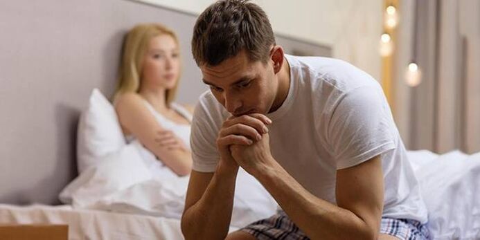 ang usa ka tawo adunay dili maayo nga potency human sa surgical nga pagpadako sa penis